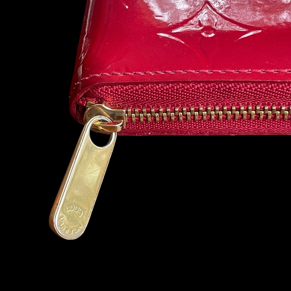 Louis Vuitton Vernis Zippy Coin Purse Pomme D’Amour Red Wallet - Picture 5 of 16